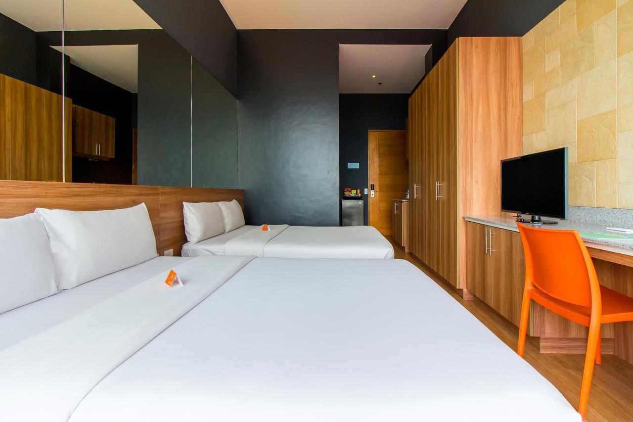 Azumi Boutique Hotel Muntinlupa City Экстерьер фото